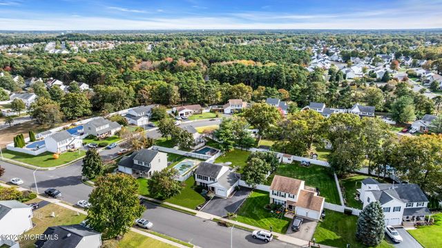 8 Partridge Lane, Howell, NJ 07731