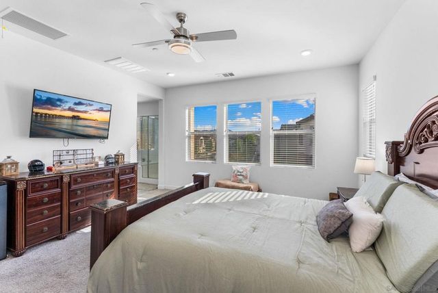 10129 Hercules Way, Spring Valley, CA 91977