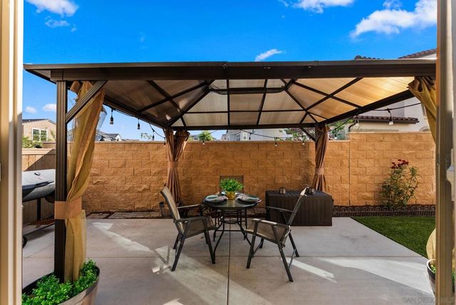 10129 Hercules Way, Spring Valley, CA 91977