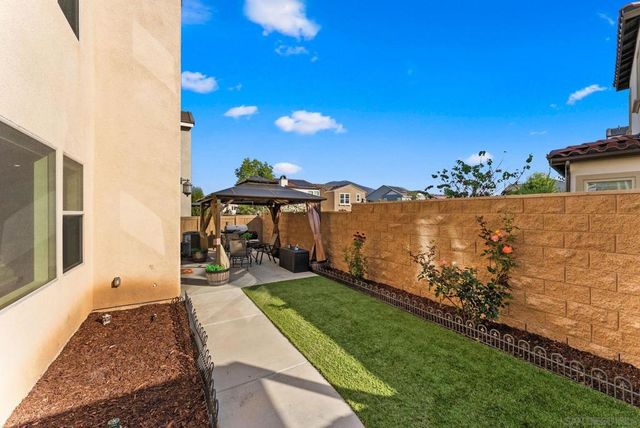 10129 Hercules Way, Spring Valley, CA 91977