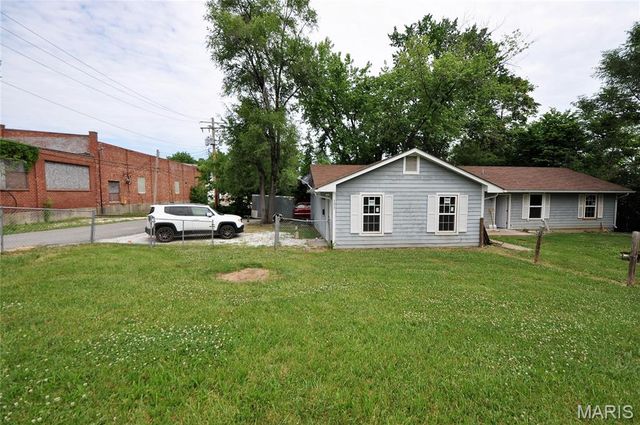 391 W Wood Street, Troy, MO 63379