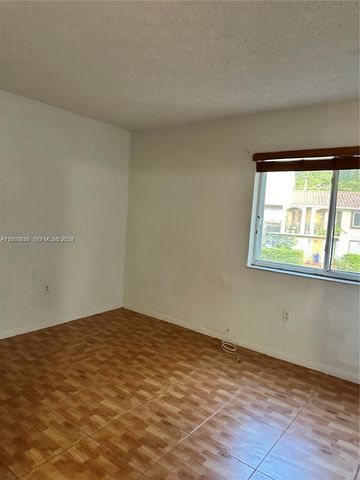 551 NW 82nd Ave 502, Miami, FL 33126