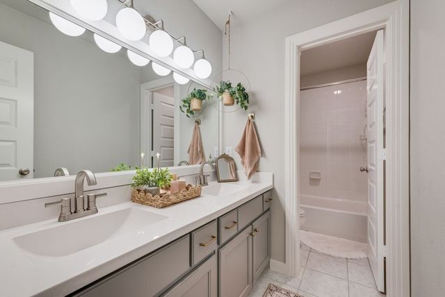 2138 Mossbrook Drive, Royse City, TX 75189