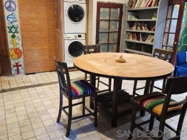 4862 Voltaire, San Diego, CA 92107