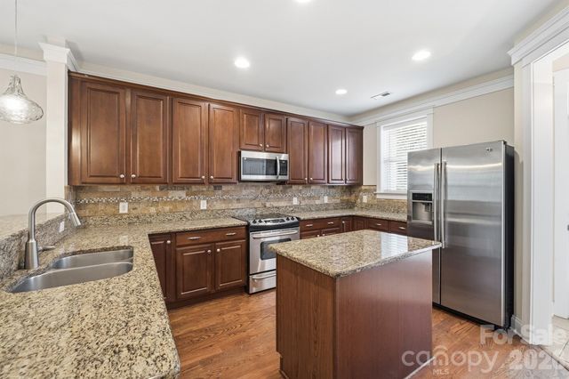 717 E 8th Street, Charlotte, NC 28202