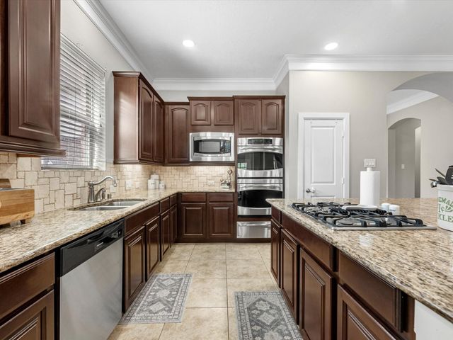 27209 Adrian Hills Lane, Spring, TX 77386