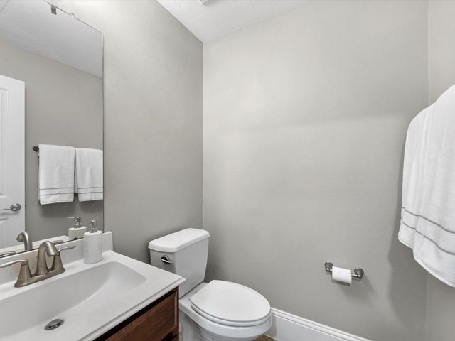 27209 Adrian Hills Lane, Spring, TX 77386