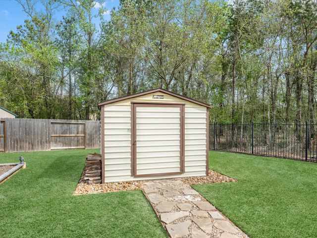 27209 Adrian Hills Lane, Spring, TX 77386