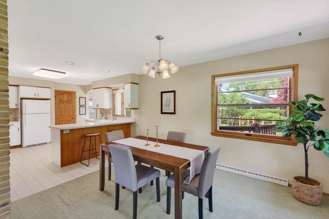 6622 South Avenue, Middleton, WI 53562