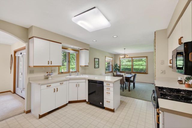 6622 South Avenue, Middleton, WI 53562