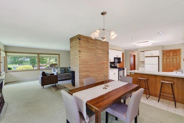 6622 South Avenue, Middleton, WI 53562