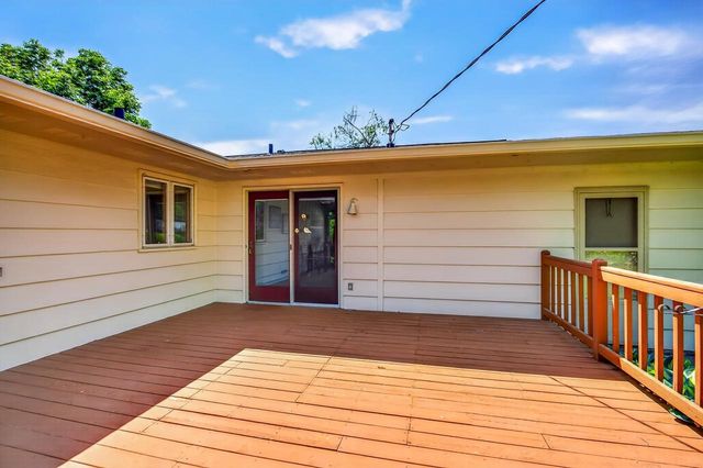 6622 South Avenue, Middleton, WI 53562