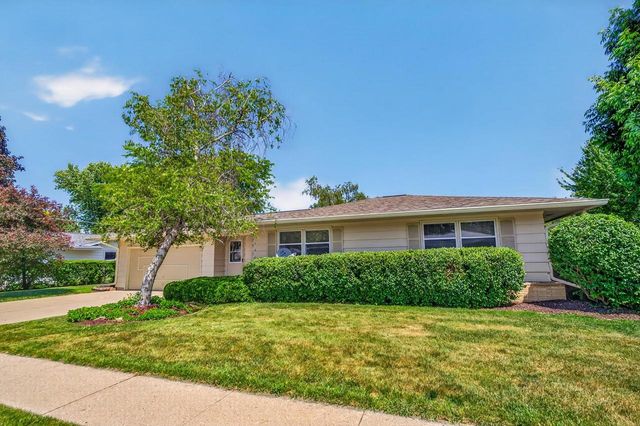 6622 South Avenue, Middleton, WI 53562