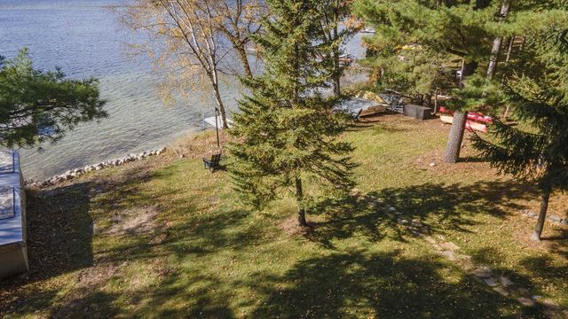 N2371 LONG COVE DRIVE, Waupaca, WI 54981