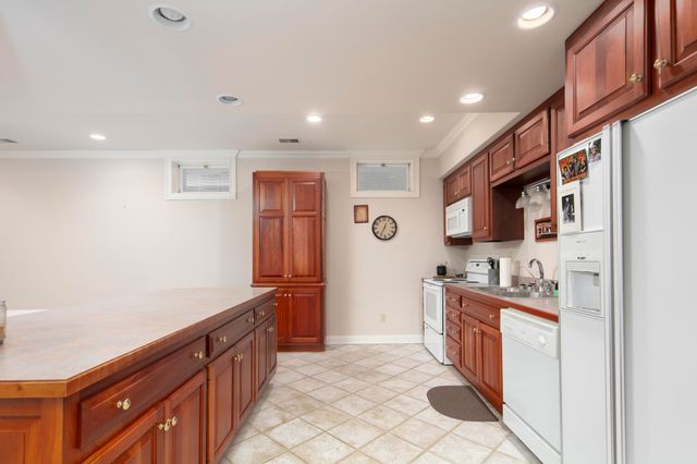 4664 Lexington Road, Winchester, KY 40391
