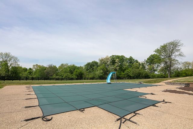 4664 Lexington Road, Winchester, KY 40391
