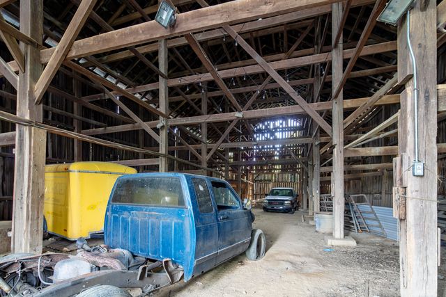 4664 Lexington Road, Winchester, KY 40391