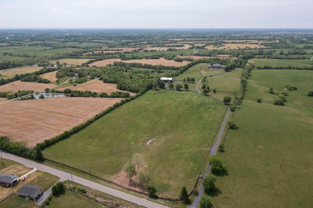 4664 Lexington Road, Winchester, KY 40391