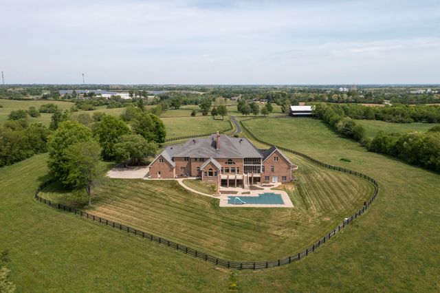 4664 Lexington Road, Winchester, KY 40391