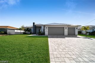 1430 SE 23rd ST, Cape Coral, FL 33990