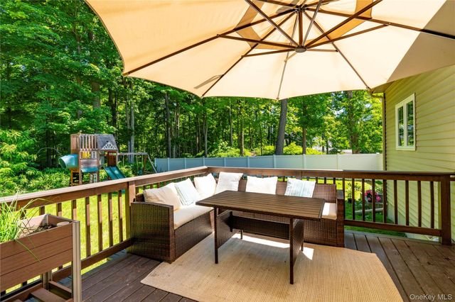 37 Biltmore Drive, Hopewell Junction, NY 12533