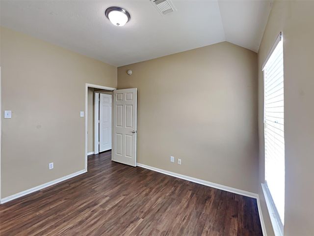 1927 Makenna Lane, Houston, TX 77049