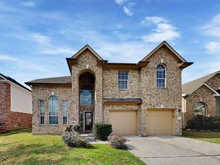 1927 Makenna Lane, Houston, TX 77049