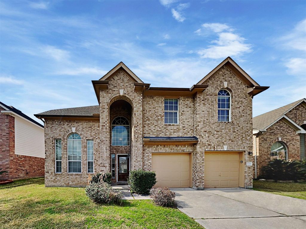 1927 Makenna Lane, Houston, TX 77049