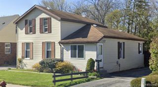 1430 Marquette Street, Saginaw, MI 48602