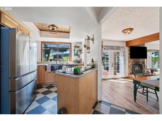 22470 Se NAOMI Dr, Damascus, OR 97089