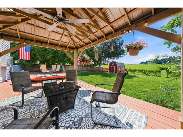 22470 Se NAOMI Dr, Damascus, OR 97089