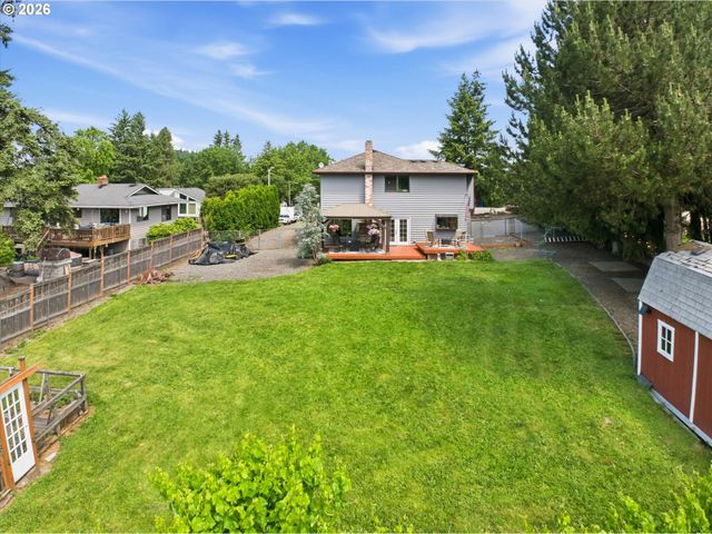 22470 Se NAOMI Dr, Damascus, OR 97089