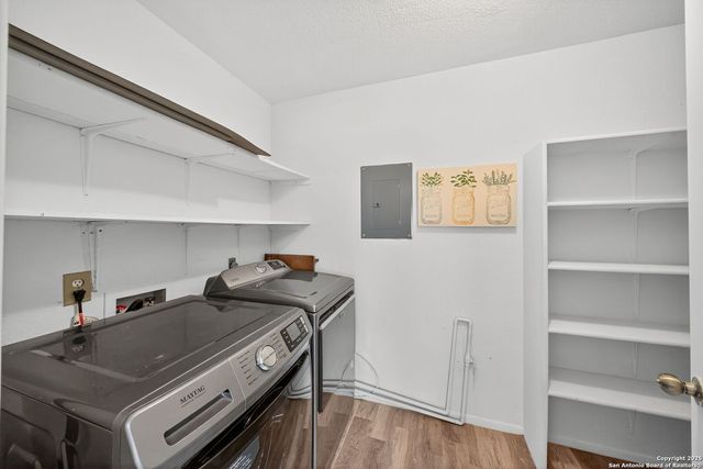 12859 Hunting Hawk, San Antonio, TX 78249