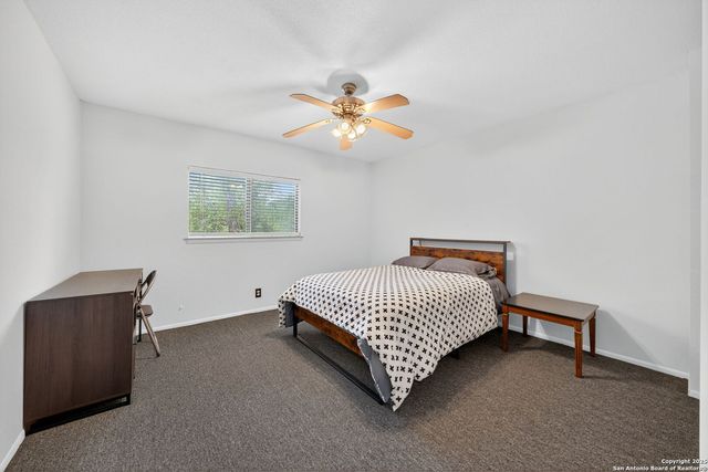 12859 Hunting Hawk, San Antonio, TX 78249