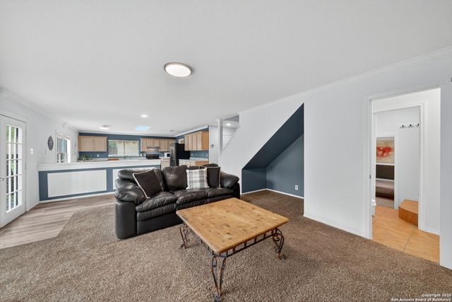 12859 Hunting Hawk, San Antonio, TX 78249