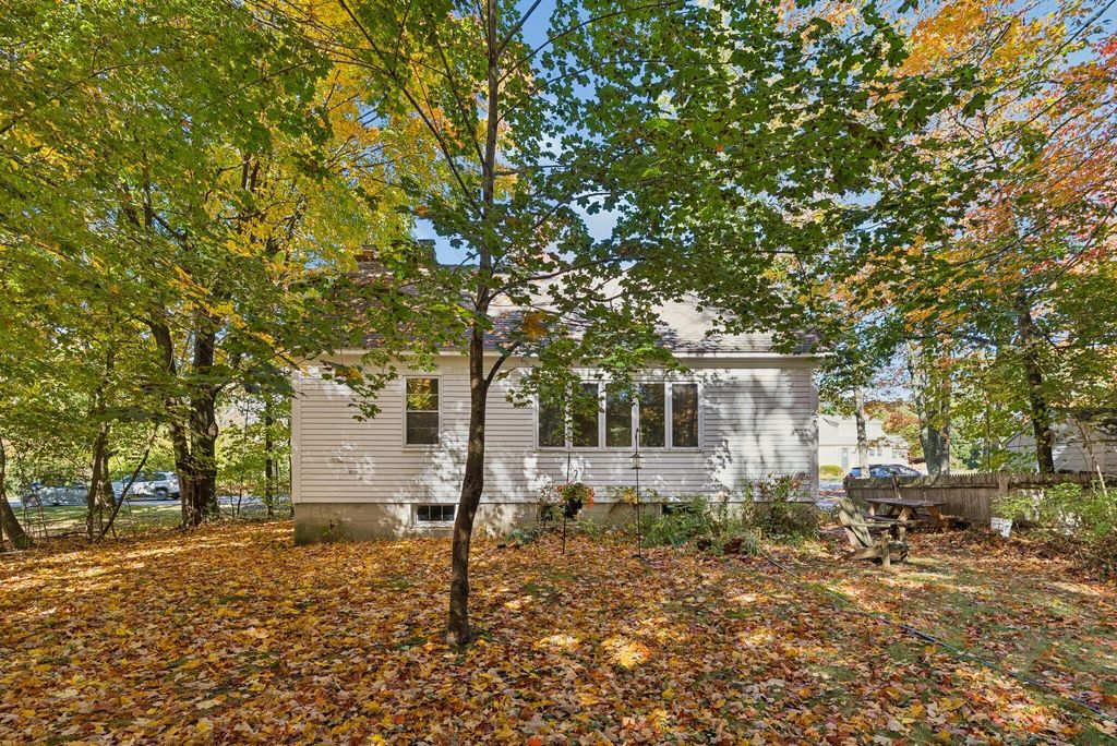 13 Allen Avenue Extension, Falmouth, ME 04105 — photo 2