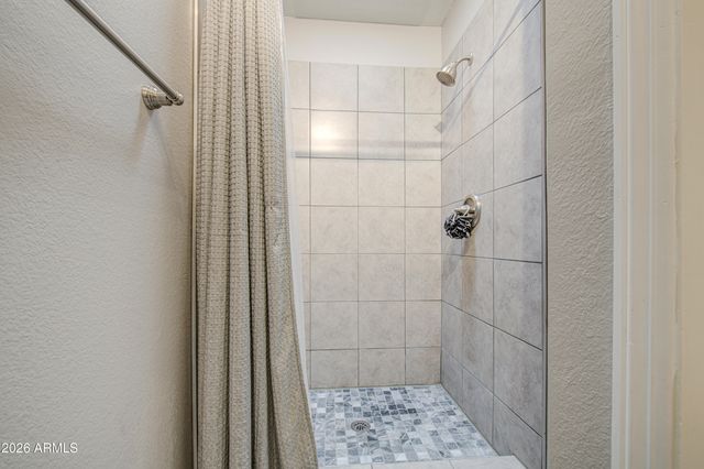 916 S HACIENDA Drive A, Tempe, AZ 85281