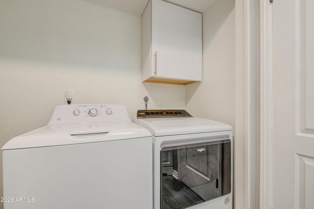 916 S HACIENDA Drive A, Tempe, AZ 85281