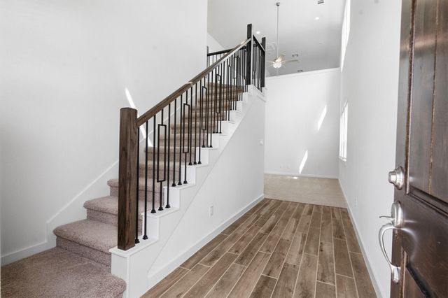 13731 Olympic River Lane, Iowa Colony, TX 77583