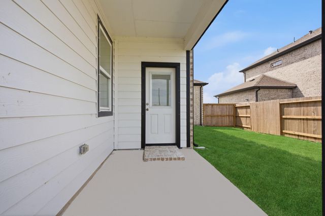 13731 Olympic River Lane, Iowa Colony, TX 77583