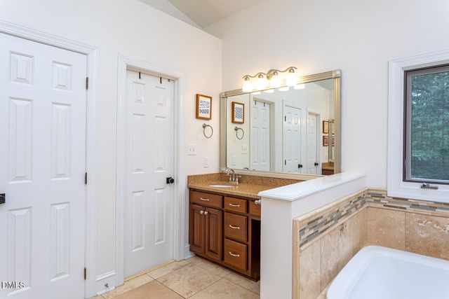 8509 Towneley Place, Raleigh, NC 27615