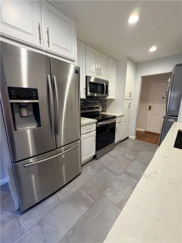 377 W California 27, Glendale, CA 91203
