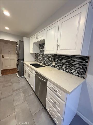 377 W California 27, Glendale, CA 91203