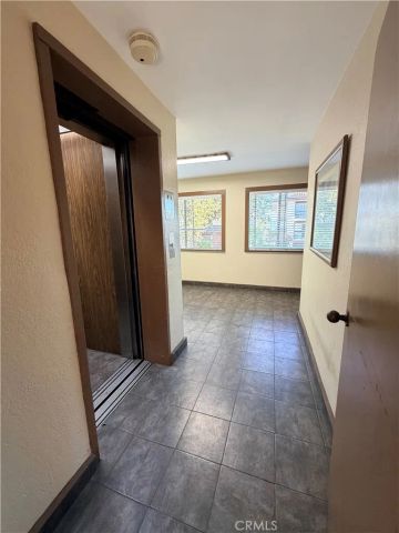 377 W California 27, Glendale, CA 91203