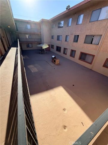 377 W California 27, Glendale, CA 91203