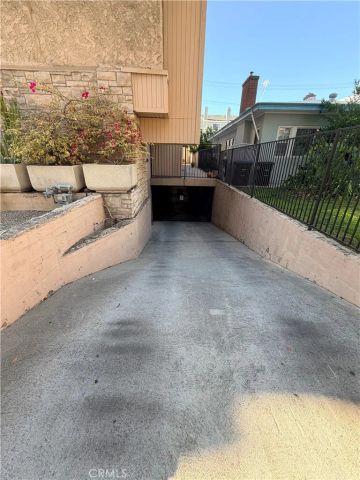 377 W California 27, Glendale, CA 91203