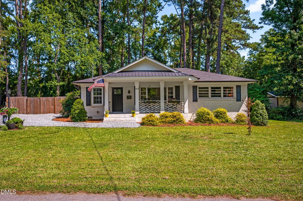205 Jones Avenue, Fuquay Varina, NC 27526