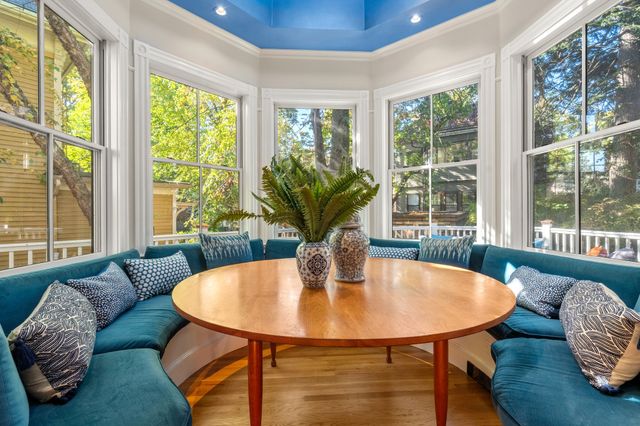 13 Humboldt Street, Cambridge, MA 02140