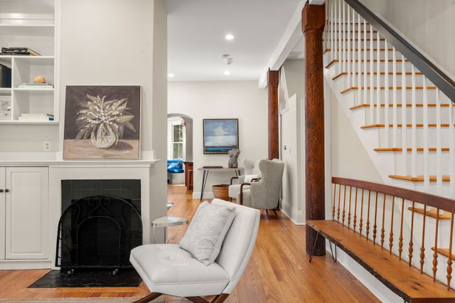 13 Humboldt Street, Cambridge, MA 02140