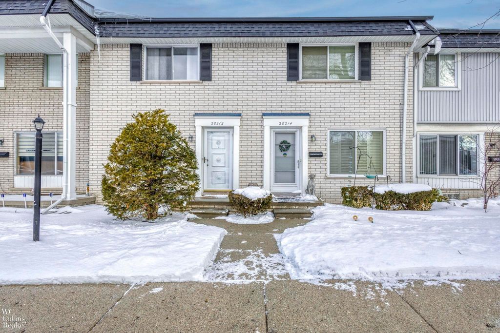 28212 Universal Drive, Warren, MI 48092